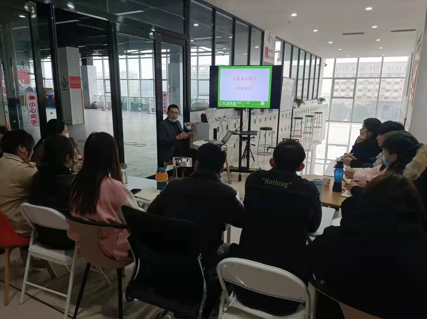 1647946048281083.jpg f2be5822fa8eb215edb0b058d22c58e.jpg