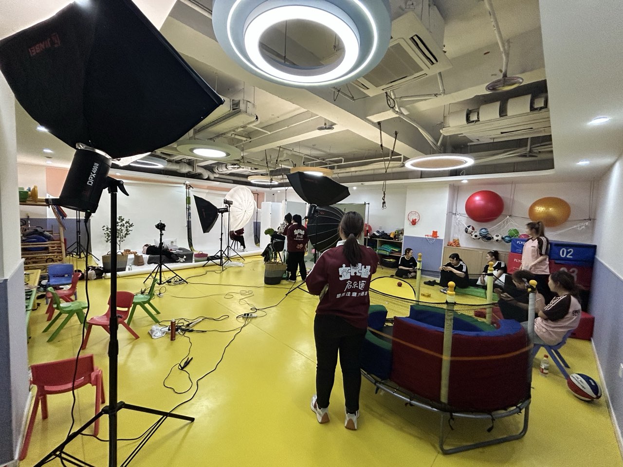 1744977449113354.jpg 115.jpg